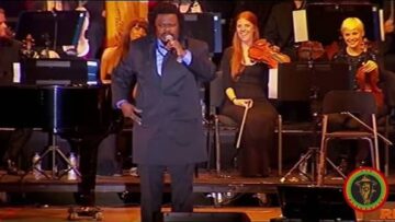 Luciano performing with the Royal Philharmonic Orchestra – Full Concert