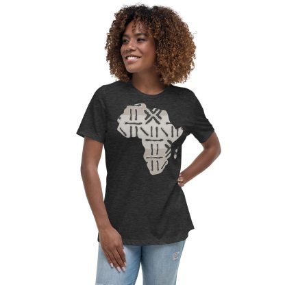 AFRIKA8V Women's Relaxed T-Shirt