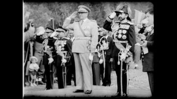 ቀዳማዊ ኃይለ ሥላሴ ለቲቶ አቀባበል ሲያደርጉ ታኅሣሥ 10 ቀን1948 ዓም Emperor Haile Selassie welcomes Tito 1955