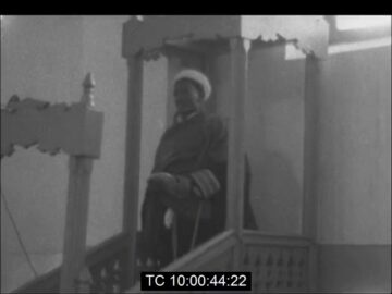 Addis Ababa – Spritual leader of The Sudan arrives in Ethiopia, March 1966