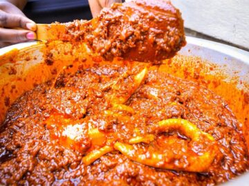 Ethiopian Food – The ONE DISH You Have To Eat in ETHIOPIA!