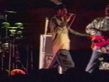 Garnet Silk – Its Growing ( Live )