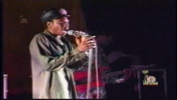 Garnet Silk – Seven Spanish Angels ( Live )