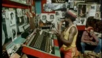 Scratch Perry-The Heptones-Play on Mr Music