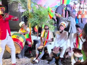 MUST SEE❗ Nyabinghi Drumming @ Rootsman Skankin Bunny Wailer 79th Earthstrong Celebration