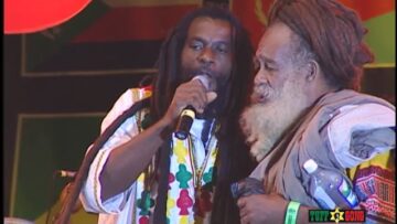 TUFF GONG TELEVISION PRESENTS !SMILE JAMAICA! NYABINGHI DRUMMERS